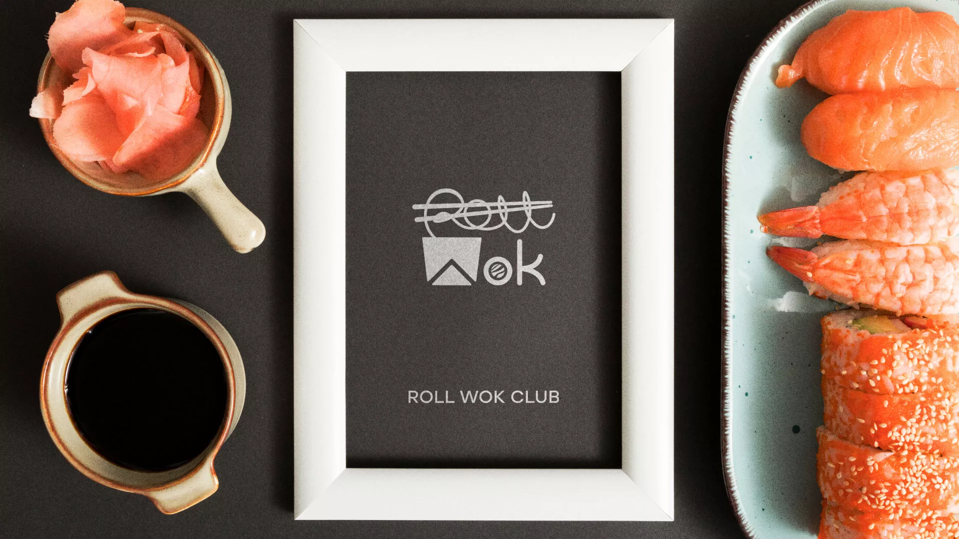 Разработка логотипа суши-бара «Roll Wok Club» в Гусиноозёрске
