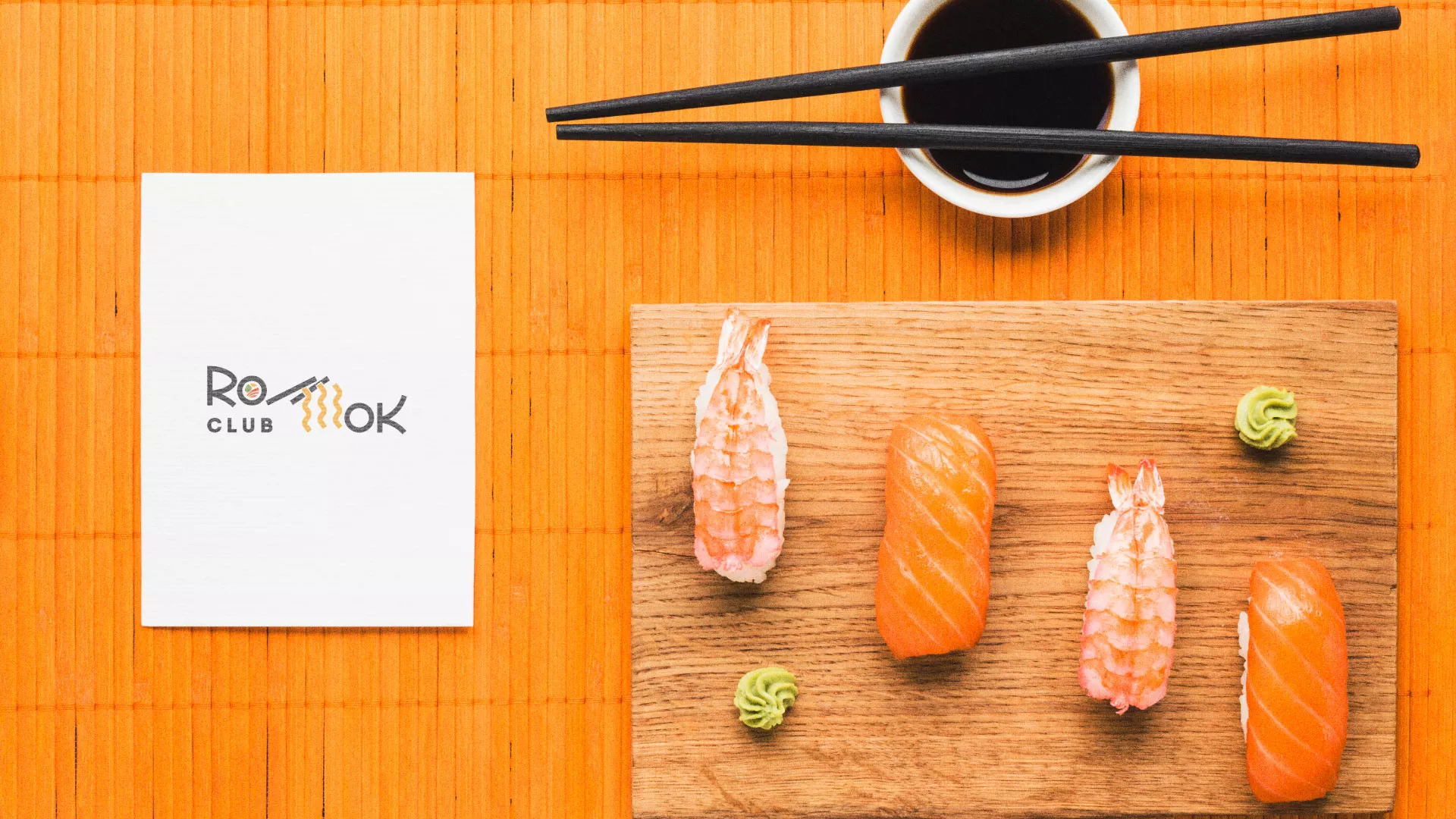Создание логотипа суши-бара «Roll Wok Club» в Гусиноозёрске
