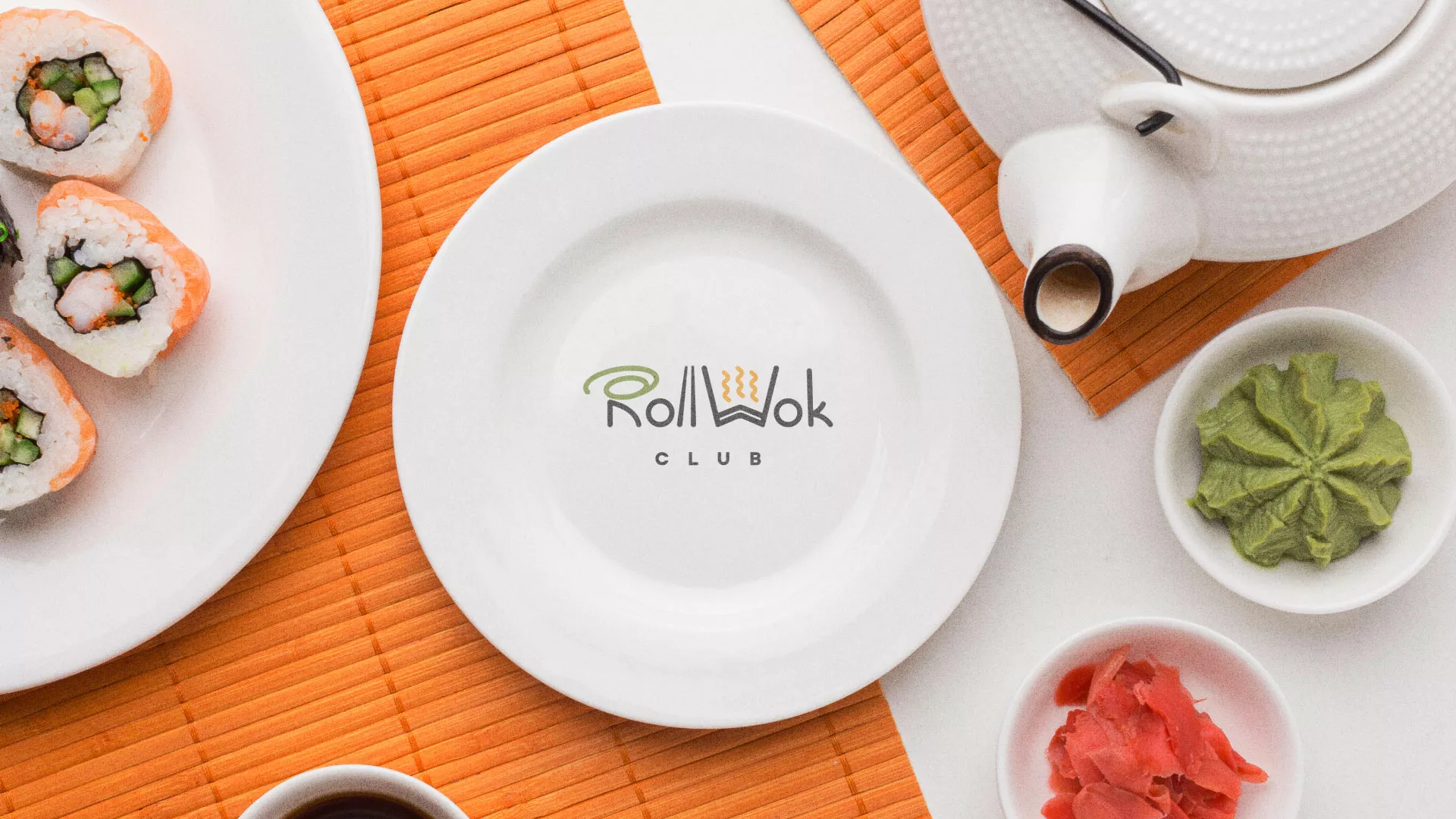 Разработка логотипа и фирменного стиля в Гусиноозёрске для суши-бара «Roll Wok Club» Разработка логотипа и фирменного стиля в Гусиноозёрске для суши-бара «Roll Wok Club»